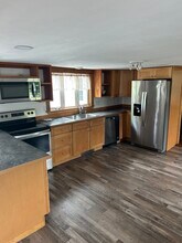 10 Junction Rd in South Berwick, ME - Building Photo - Building Photo