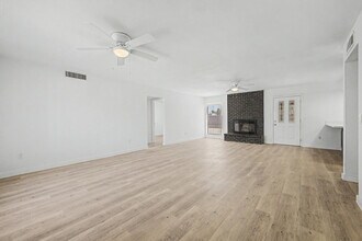 935 W Santa Cruz Dr in Tempe, AZ - Building Photo - Building Photo