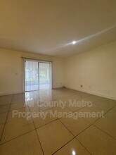 5042 Pueblo St in Orlando, FL - Foto de edificio - Building Photo