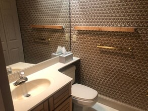 579 Sagamore Ave in Portsmouth, NH - Building Photo - Building Photo