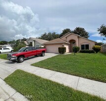 2540 Alicia Ln in Melbourne, FL - Building Photo