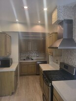 423 High St SE in Albuquerque, NM - Building Photo