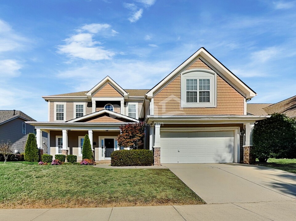 3004 Filly Dr in Indian Trail, NC - Foto de edificio