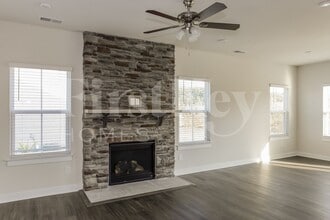 7189 Waterwheel St SW in Concord, NC - Foto de edificio - Building Photo