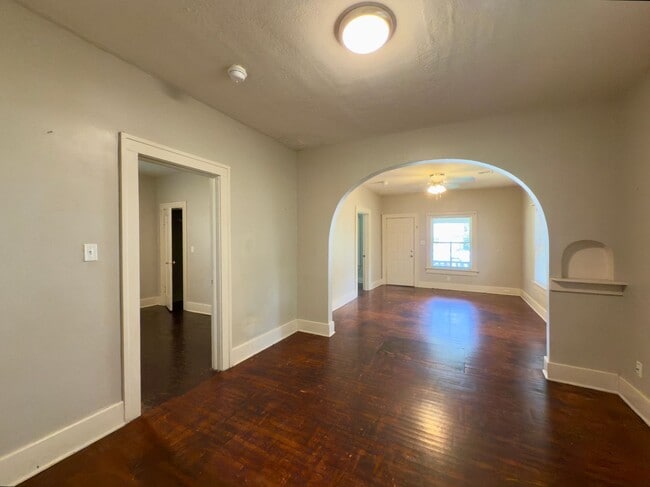 419 N Richmond Ave in Wichita, KS - Building Photo - Building Photo
