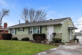 1538 Shanley Dr in Columbus, OH - Building Photo - Building Photo