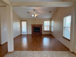 18209 Montoro Way in Edmond, OK - Building Photo - Building Photo