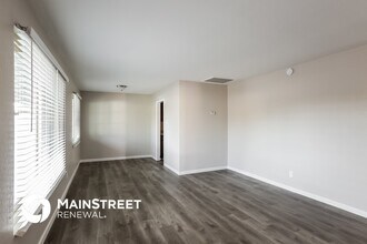 3427 W Montecito Ave in Phoenix, AZ - Foto de edificio - Building Photo