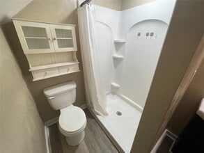 2672 Myrtle St in Erie, PA - Building Photo - Building Photo