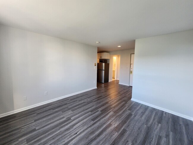 356 Palisade Ave in Jersey City, NJ - Building Photo - Building Photo