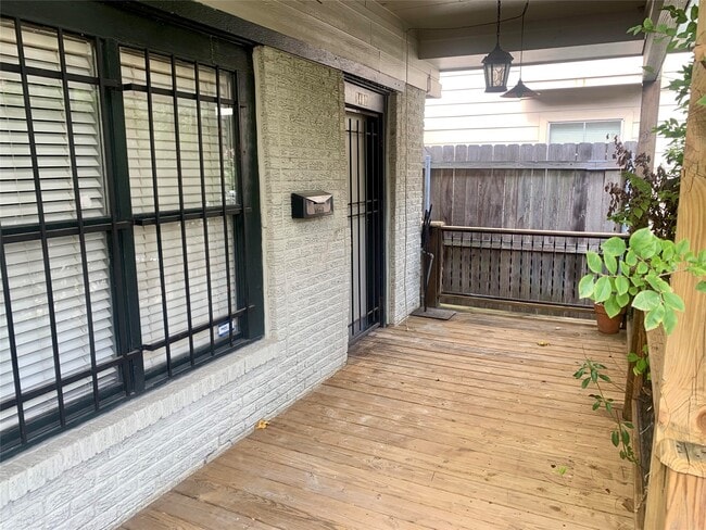 1414 Stanford St in Houston, TX - Building Photo - Building Photo