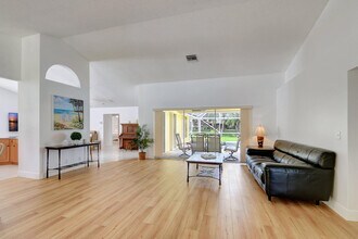 13798 Columbine Ave in Wellington, FL - Building Photo - Building Photo