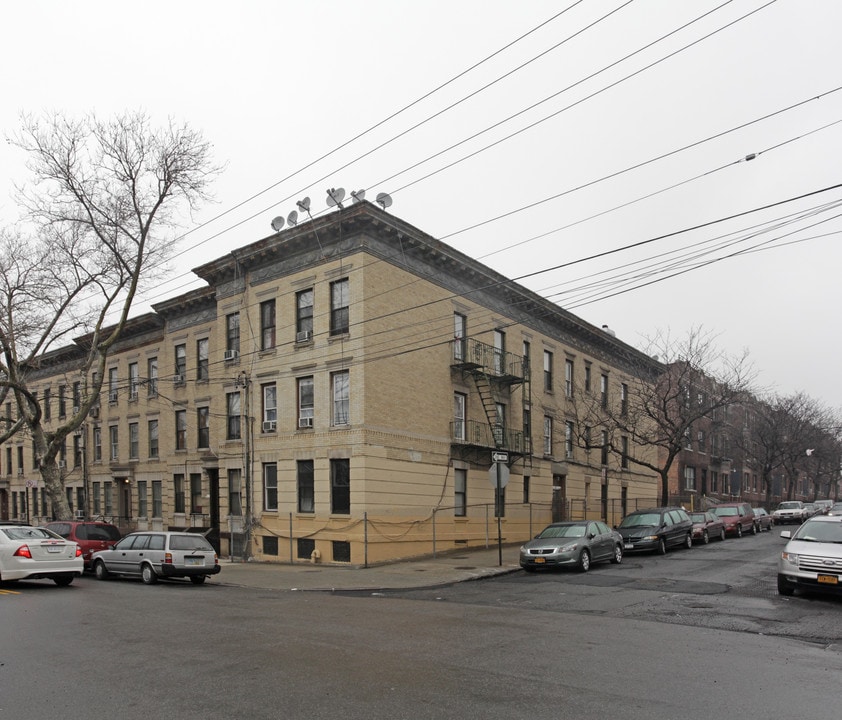 59 Saint Nicholas Ave in Brooklyn, NY - Building Photo