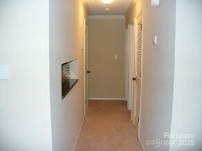 241 Country Club Dr NE in Concord, NC - Building Photo - Building Photo