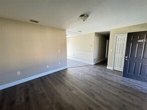 504 Blackbird Ln in Poinciana, FL - Building Photo - Building Photo