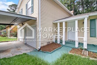 2184 Satellite Way in Ellenwood, GA - Foto de edificio - Building Photo