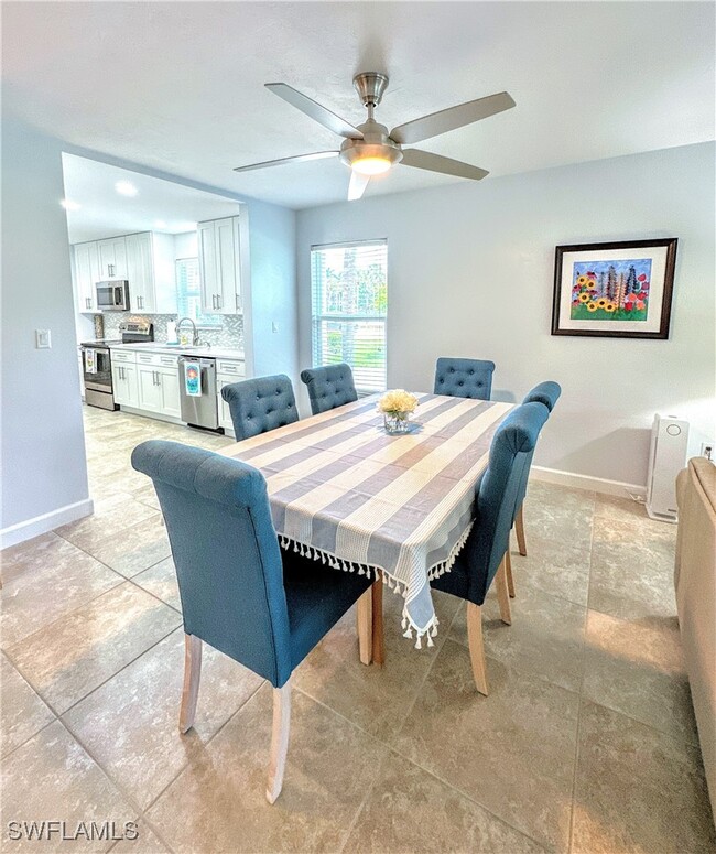 6371 Pelican Bay Blvd