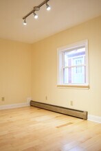 86 Pitkin St in Burlington, VT - Building Photo - Building Photo