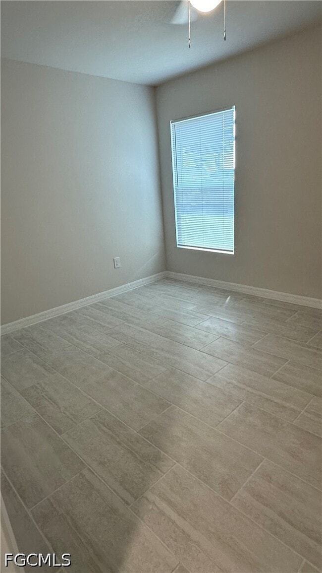 607 SE 7th St