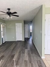 58 Snow Hill Church Rd in Candler, NC - Foto de edificio - Building Photo