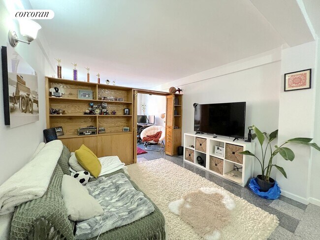 property at 50 Bayard St