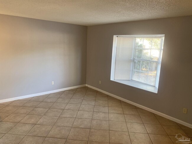 811 Massachusetts Ave in Pensacola, FL - Building Photo - Building Photo