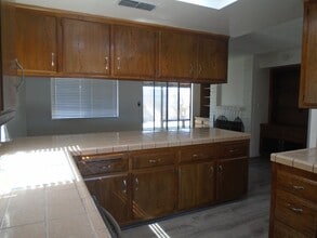 3112 Milissa Way in Bakersfield, CA - Building Photo - Building Photo