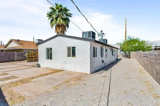 2302 W Colter St in Phoenix, AZ - Building Photo - Building Photo
