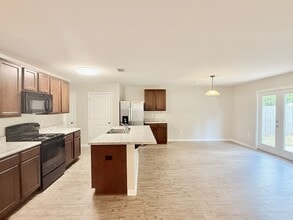 5856 Magnolia Bend Blvd in Milton, FL - Building Photo - Building Photo