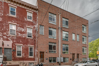 1236 N 6th St, Unit A in Philadelphia, PA - Building Photo - Building Photo