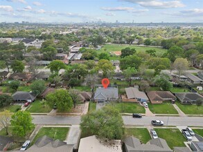 5001 Nina Lee Ln in Houston, TX - Building Photo - Building Photo