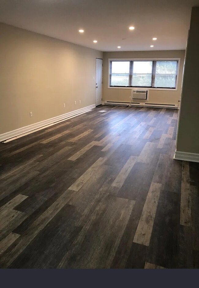 1340 Ocean Ave, Unit #7 in Sea Bright, NJ - Building Photo - Building Photo