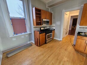 2000 S Ashland Ave in Chicago, IL - Building Photo - Building Photo