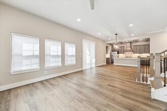 1214 W 25th St in Houston, TX - Building Photo - Building Photo