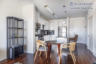 99 Vista Montaña-Unit -FL3-ID490 in San Jose, CA - Building Photo - Building Photo