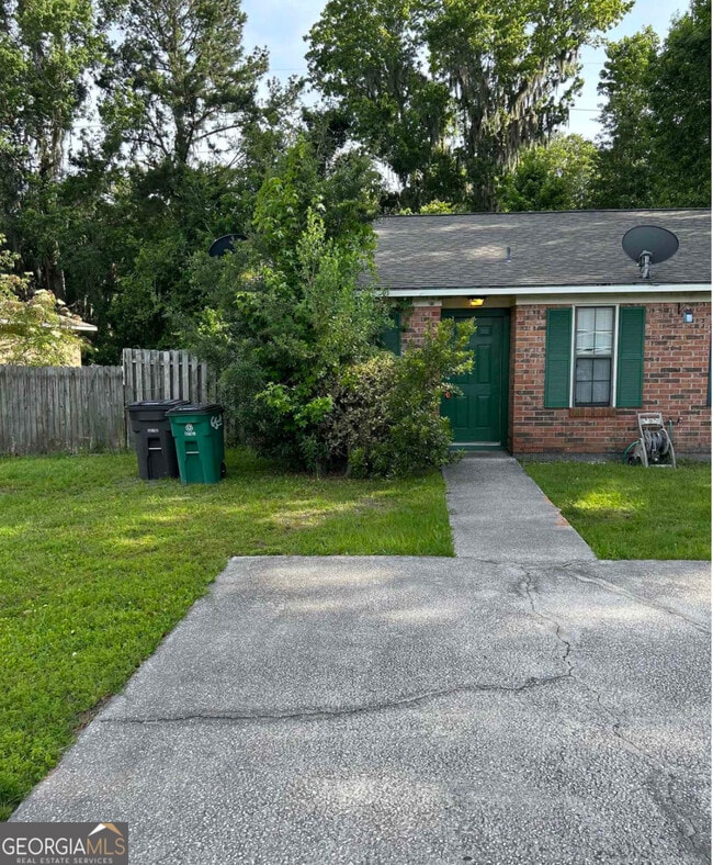 406 Admiral's Walk Dr