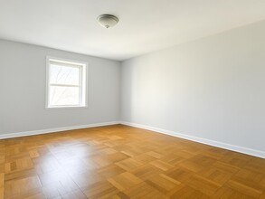 14 Thayer St in New York, NY - Building Photo - Building Photo