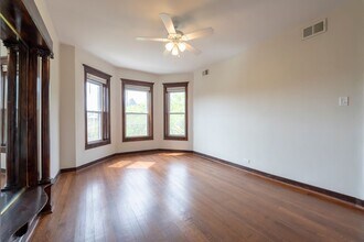 666 E 50th Pl in Chicago, IL - Building Photo - Building Photo
