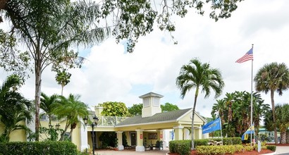 Coral Cay Plantation in Margate, FL - Building Photo - Primary Photo