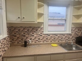 11XX E 221st St in Bronx, NY - Building Photo