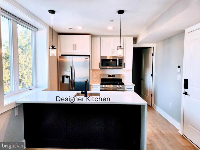 1915 H St NE in Washington, DC - Building Photo - Building Photo