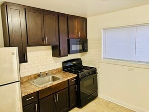 5327 S 73rd Ave, Unit 4 in Summit, IL - Building Photo - Building Photo