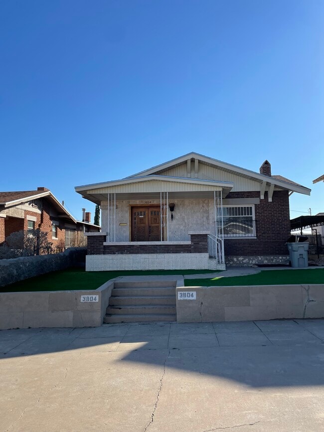 property at 3804 Cambridge Ave