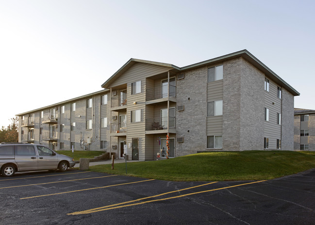 Park Avenue in Sauk Rapids, MN - Foto de edificio - Building Photo