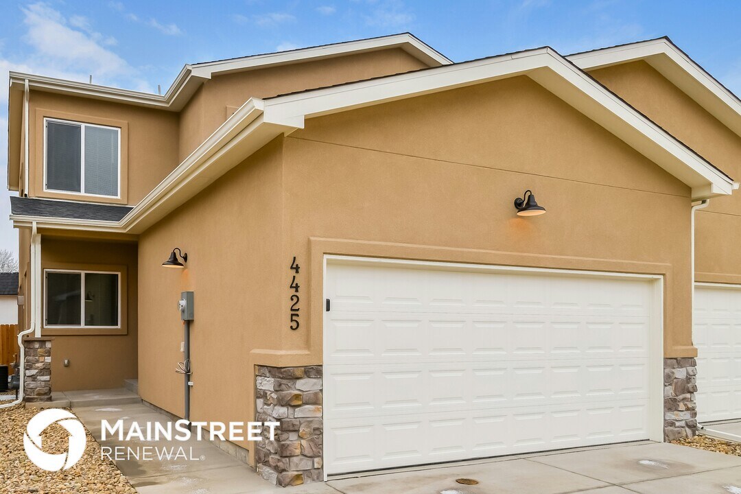 4425 Light View in Colorado Springs, CO - Building Photo
