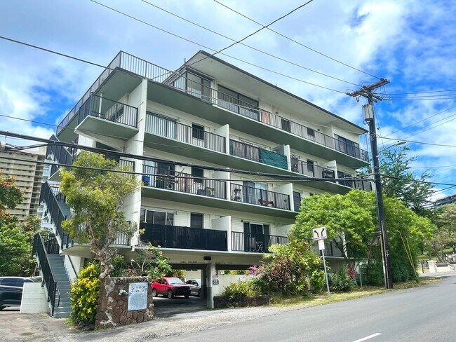 1660 Piikoi St in Honolulu, HI - Building Photo - Building Photo