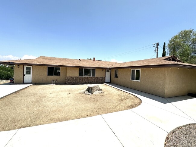 27289 San Jacinto St