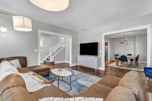 1501 E 105th St in Cleveland, OH - Building Photo