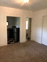 937 Orient St in Chico, CA - Building Photo - Building Photo