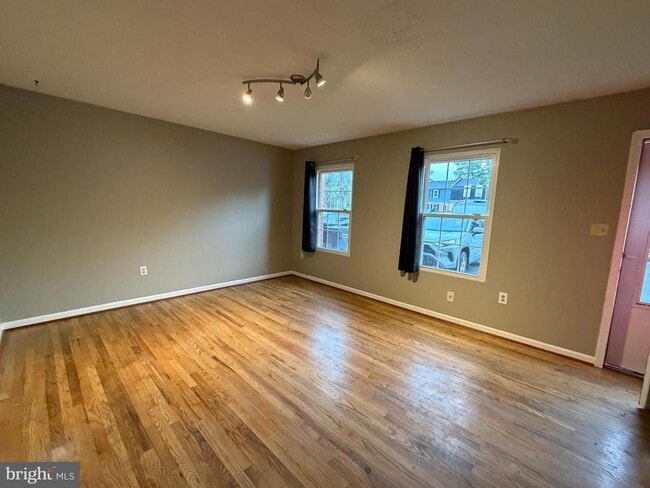 property at 204 Brunswick Rd